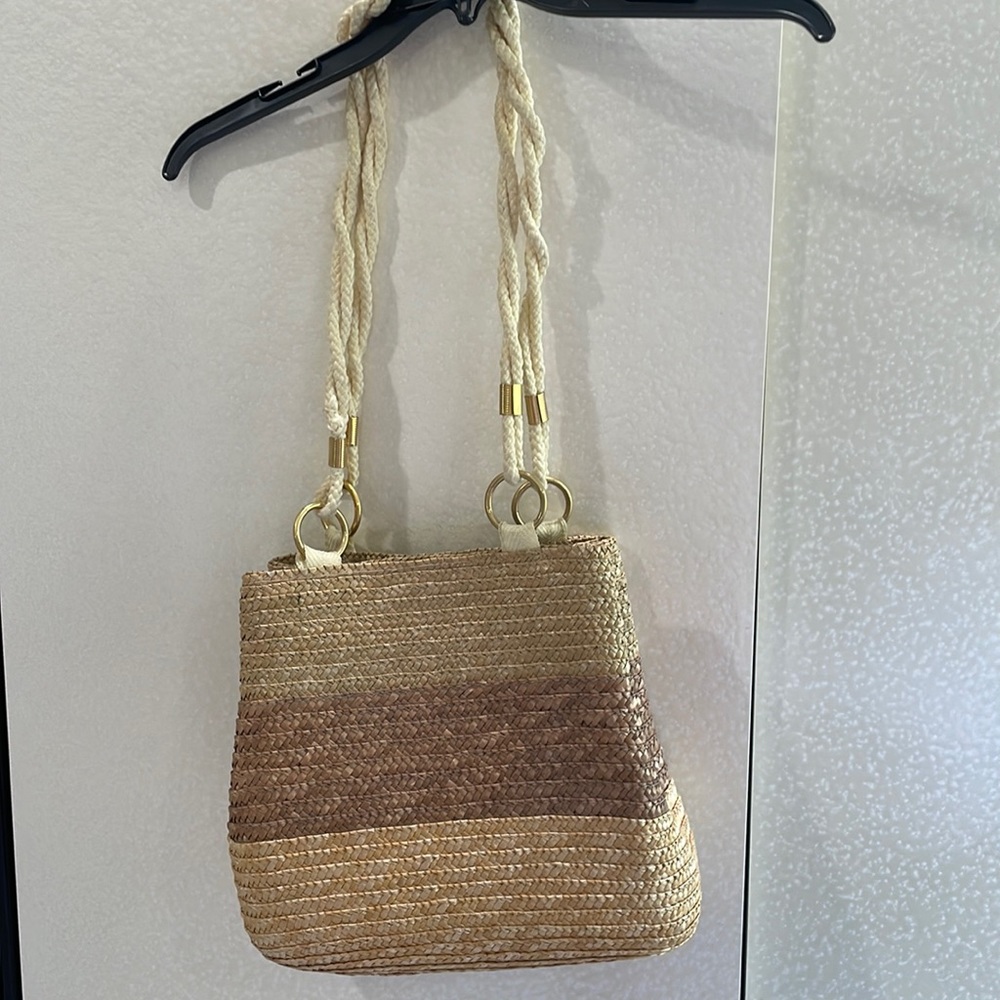 Straw bag